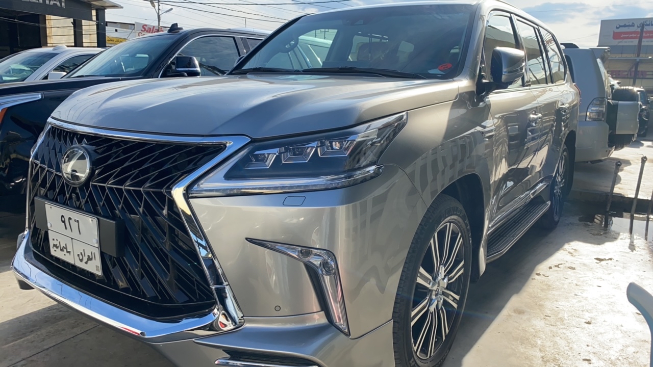 Lexus LX